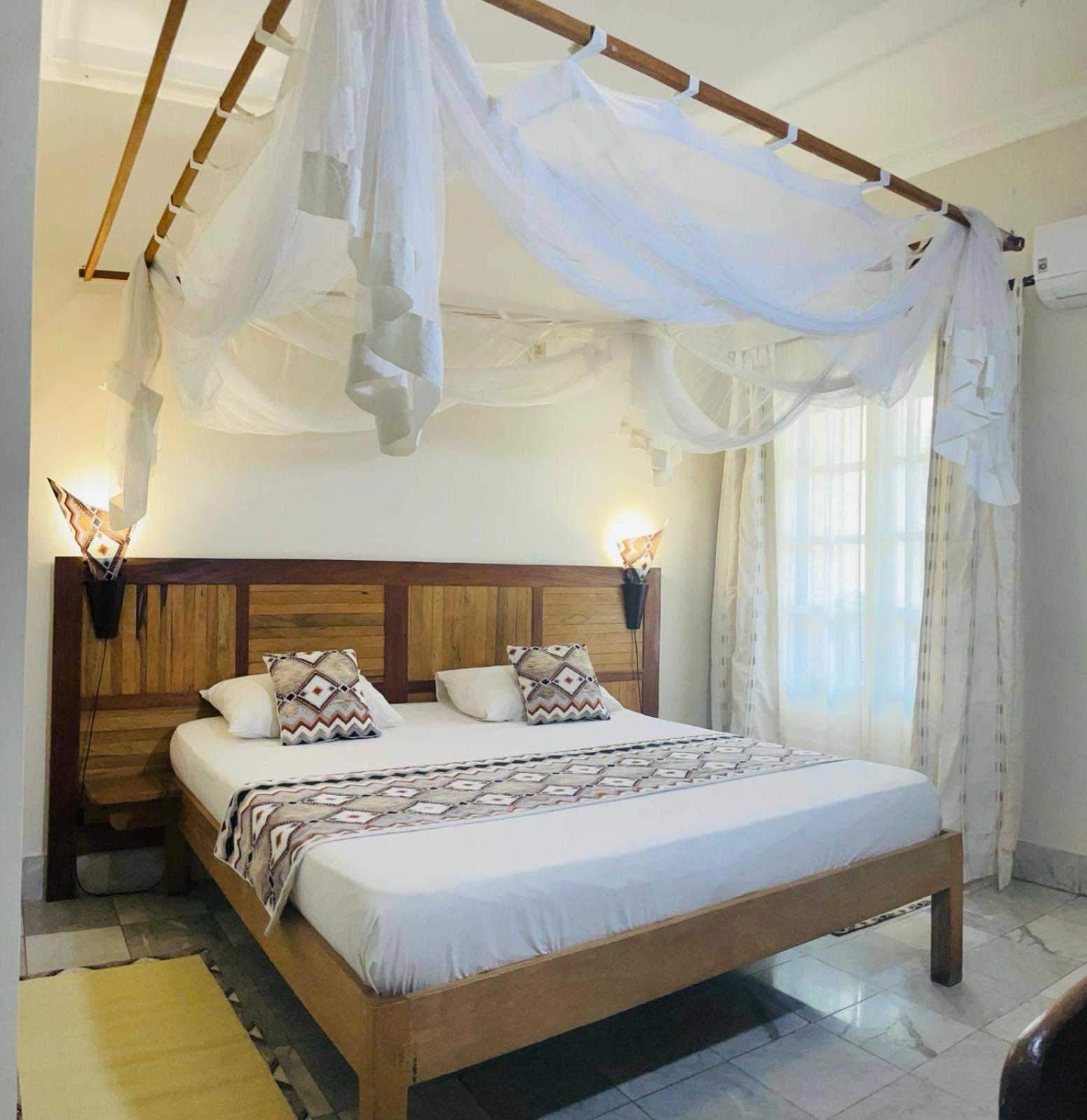 Le Lodge Des Almadies Dakar Exterior foto
